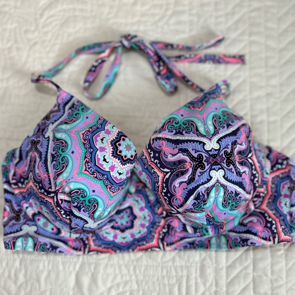 Victoria’s Secret Mutlicolored Paisley Print Bikini Top Underwire Padded 34D